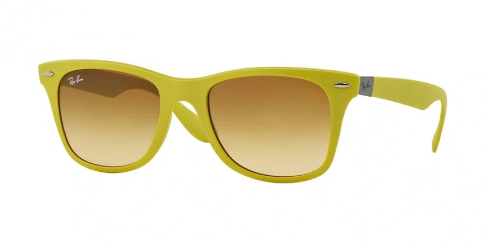 Ray-Ban Wayfarer Liteforce 4195 Sunglasses - view 13